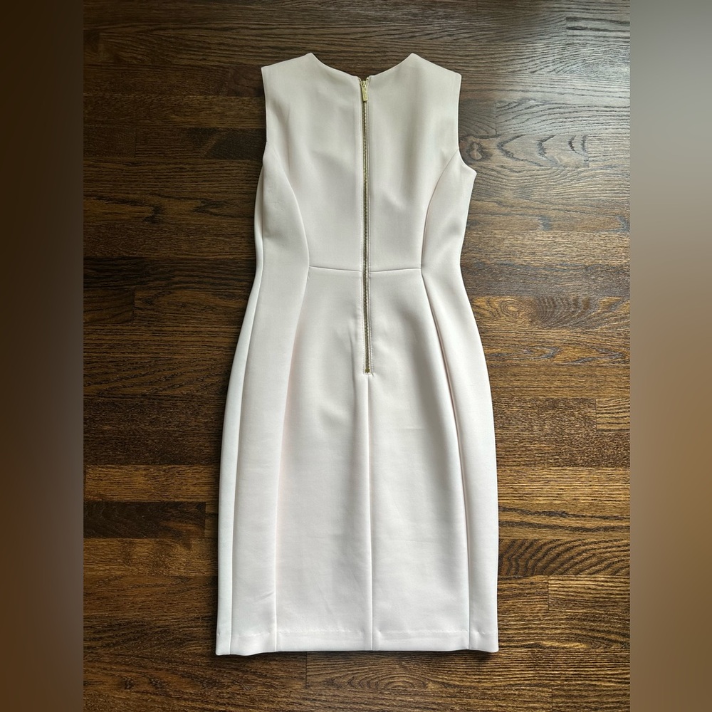 Calvin Klein Blush Pink Sleeveless Sheath Dress Size 6 - New with tags - Picture 3 of 3